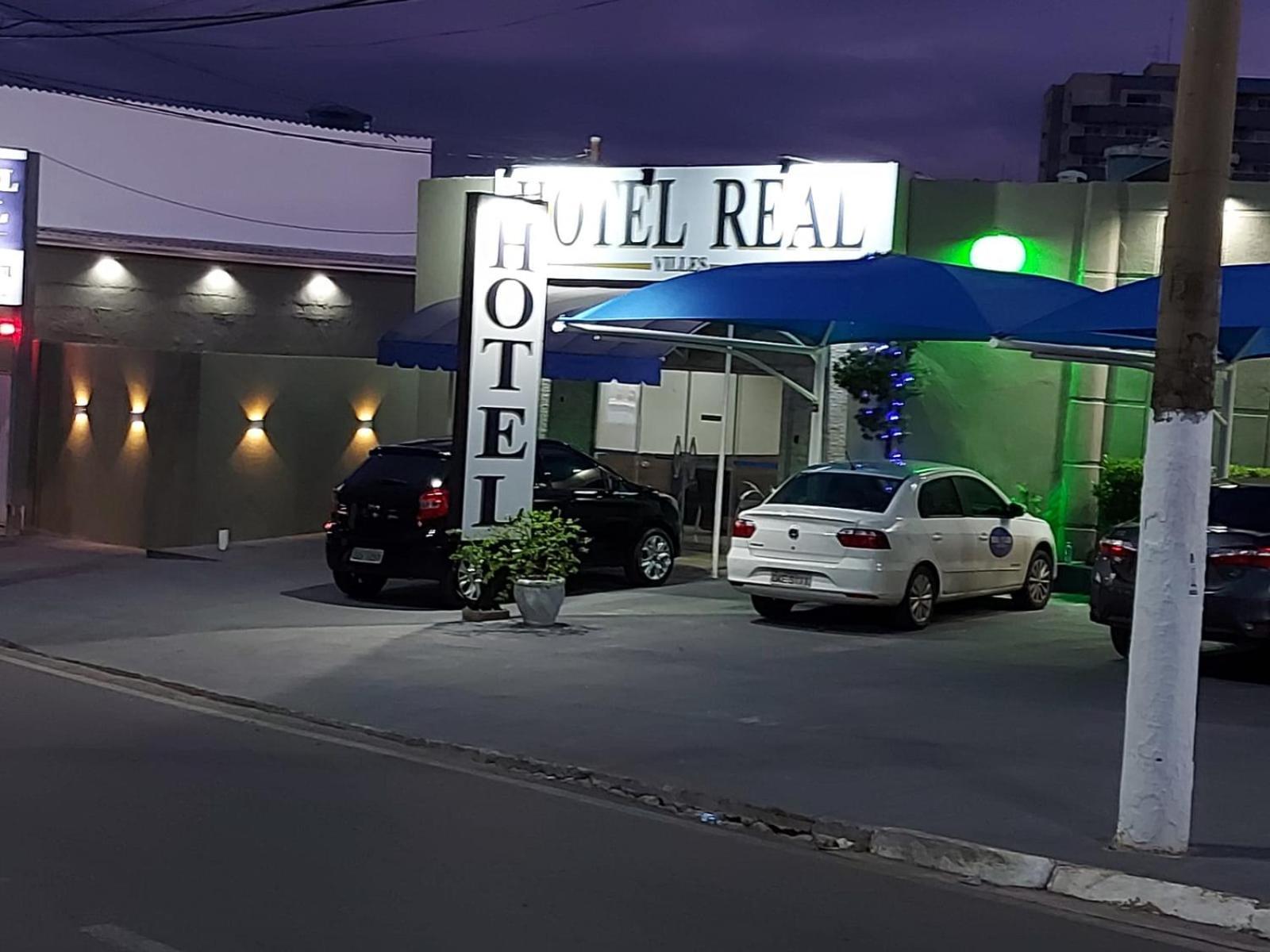 Hotel Real Villes Várzea Grande Esterno foto