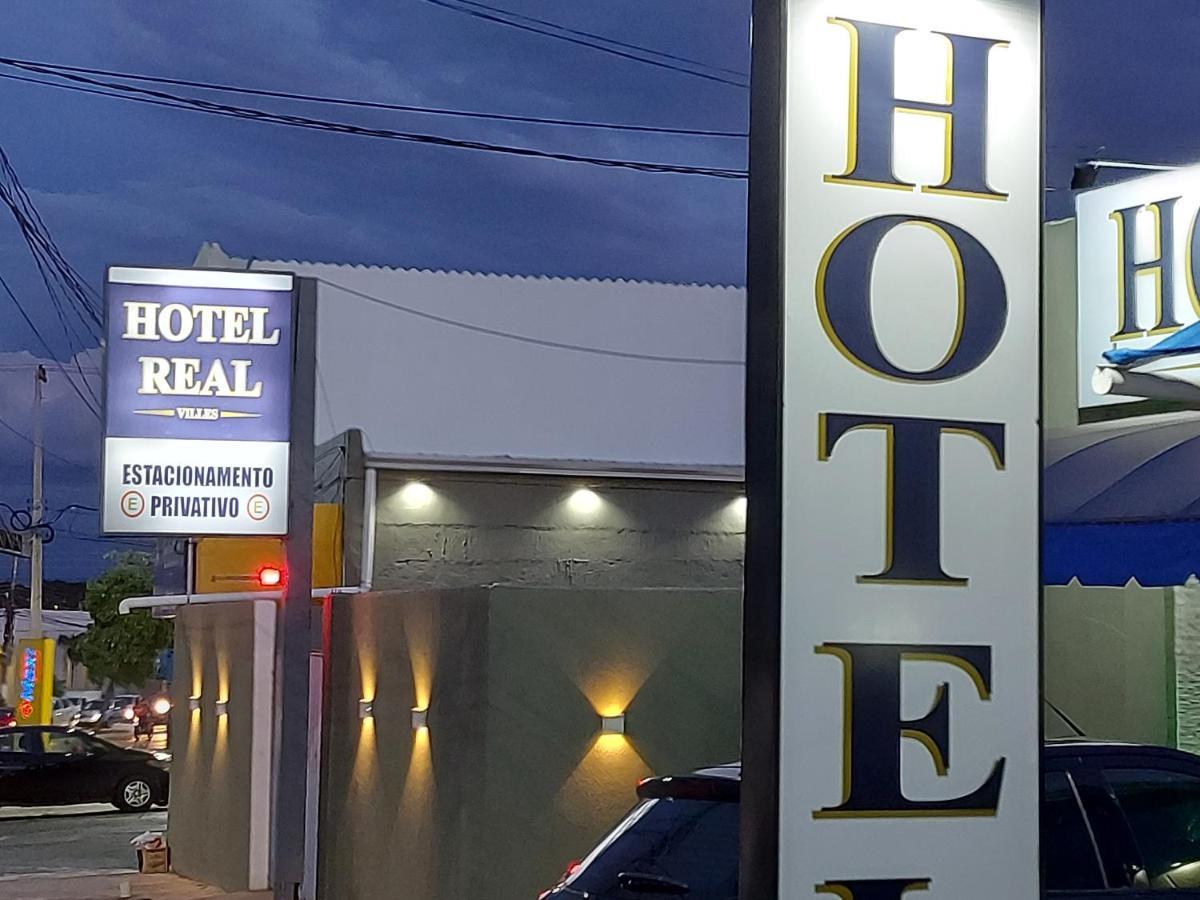 Hotel Real Villes Várzea Grande Esterno foto